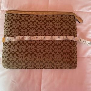 Signature Coach tan pouch/tablet holder